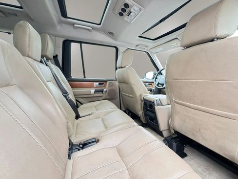 Used 2015 Land Rover LR4 HSE AWD/4WD image 14