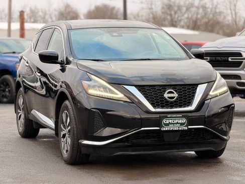 Used 2023 Nissan Murano S image 3