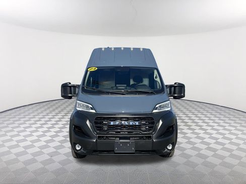 Used 2024 RAM ProMaster 3500 image 2