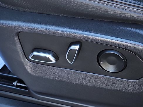 Certified 2022 GMC Sierra 1500 Denali w/ Technology Package image 27