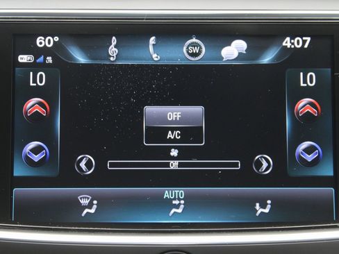 Used 2019 Buick LaCrosse Essence w/ Sun and Shade Package image 18