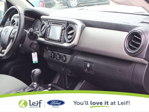 Used 2016 Toyota Tacoma SR5 w/ SR5 Appearance Package (SN) image 36