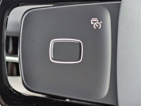 New 2025 Lincoln Navigator Reserve image 25