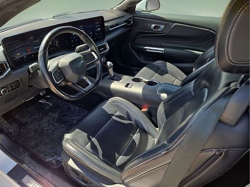 Used 2024 Ford Mustang Premium image 16