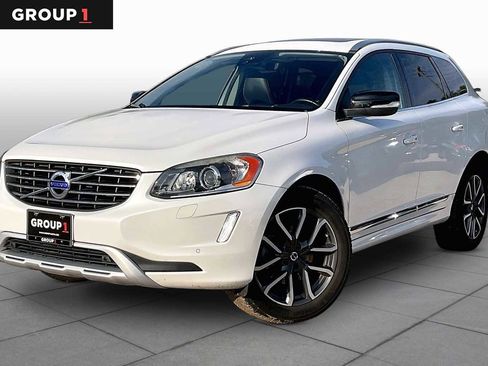 Used 2017 Volvo XC60 T6 Dynamic w/ Preferred Option Package AWD/4WD image 1