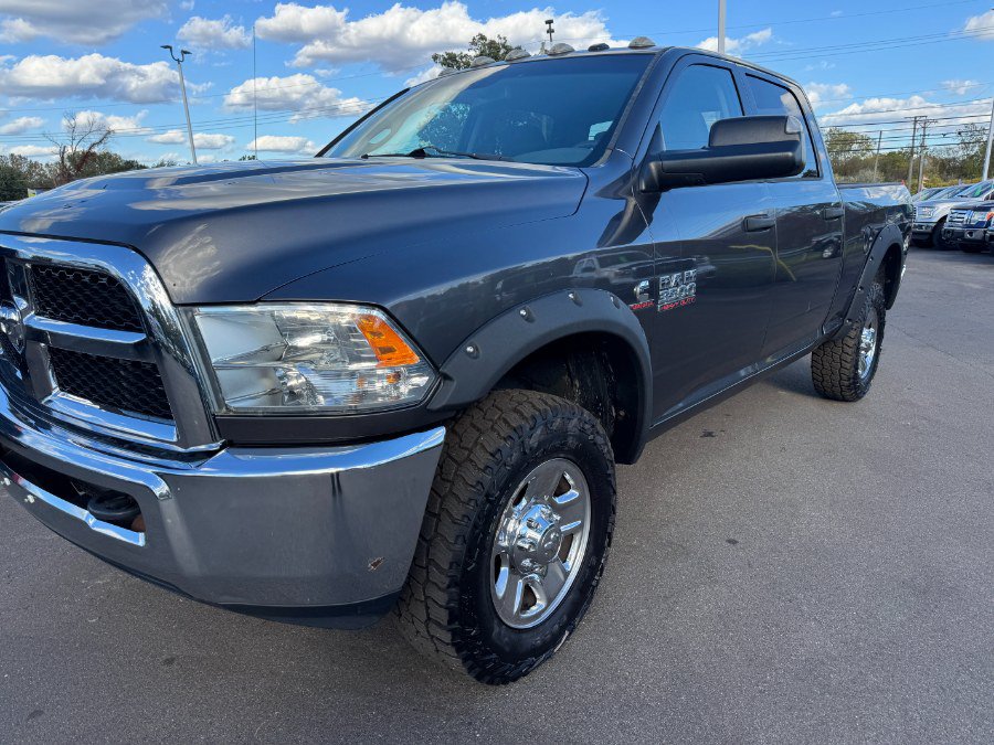 Used 2015 RAM 3500 Tradesman w/ Chrome Appearance Group AWD/4WD image 9
