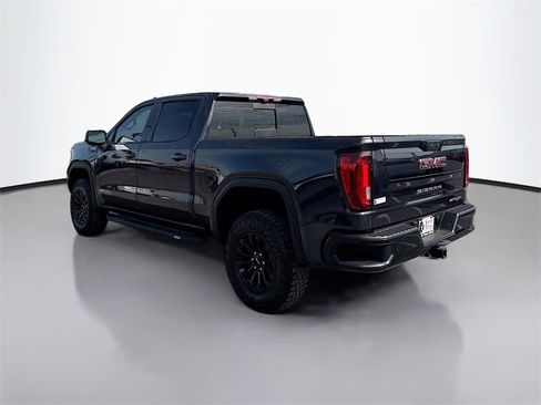 Used 2023 GMC Sierra 1500 AT4X image 5