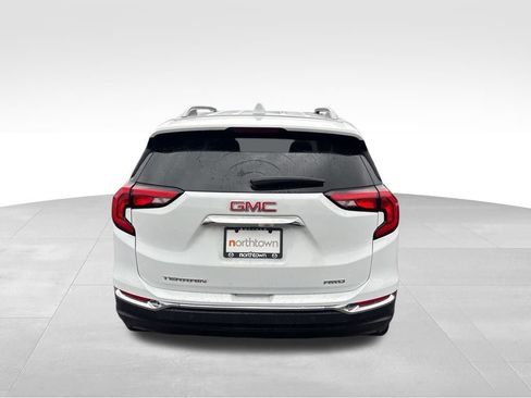 Used 2020 GMC Terrain SLT w/ Preferred Package image 31