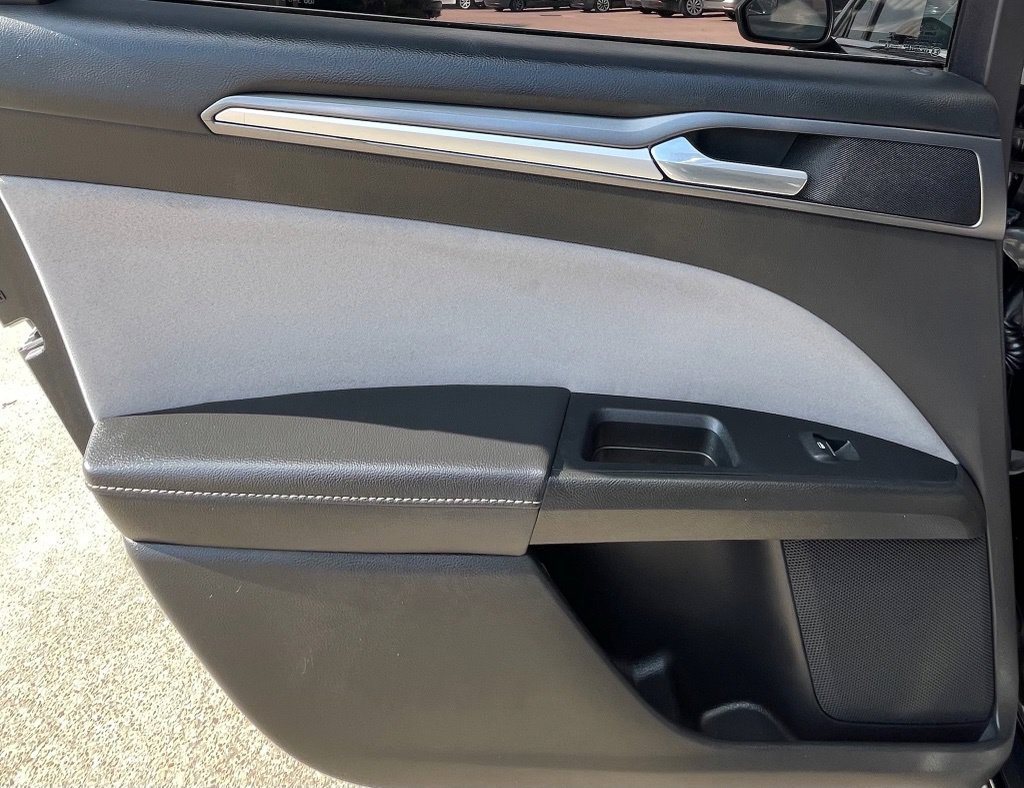 Used 2016 Ford Fusion S FWD image 31