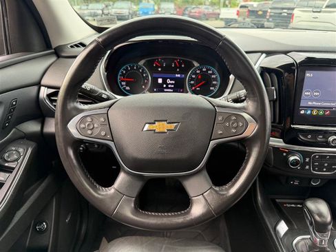 Used 2021 Chevrolet Traverse Premier w/ Redline Edition AWD/4WD image 31