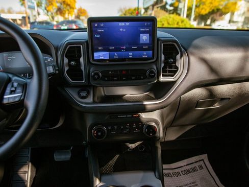 Used 2022 Ford Bronco Sport Big Bend image 15