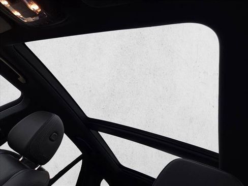 Used 2022 Mercedes-Benz GLE 450 4MATIC image 16