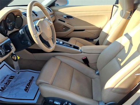 Used 2015 Porsche Boxster image 21