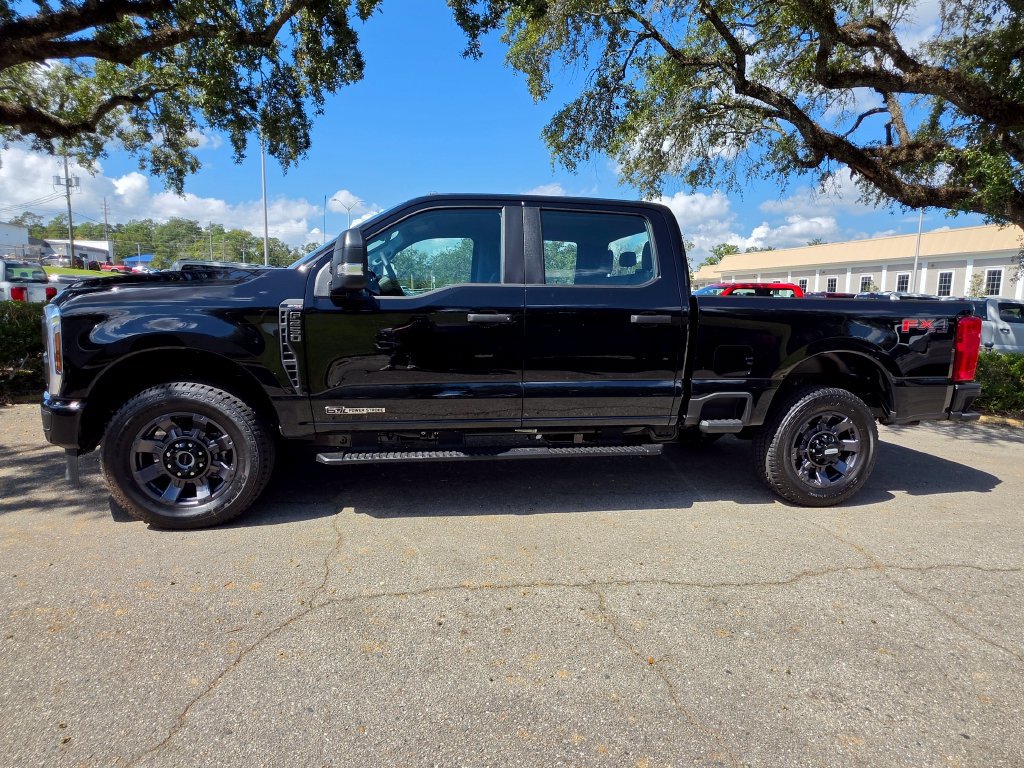New 2026 Ford F250 XL w/ STX Appearance Package AWD/4WD image 2