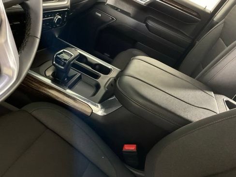 Used 2024 GMC Sierra 1500 Elevation w/ Preferred Package AWD/4WD image 17