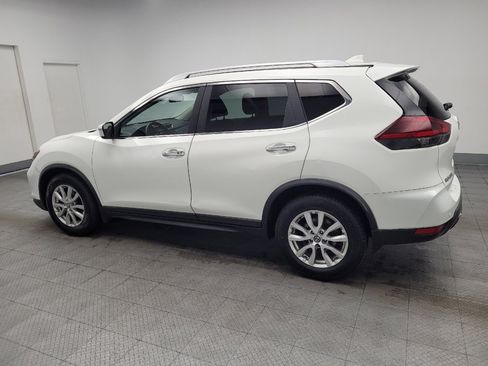 Used 2019 Nissan Rogue SV FWD image 3