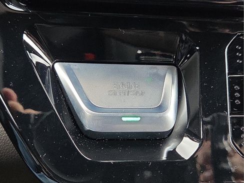 Used 2025 GMC Sierra 1500 Denali w/ Denali Reserve Package image 20