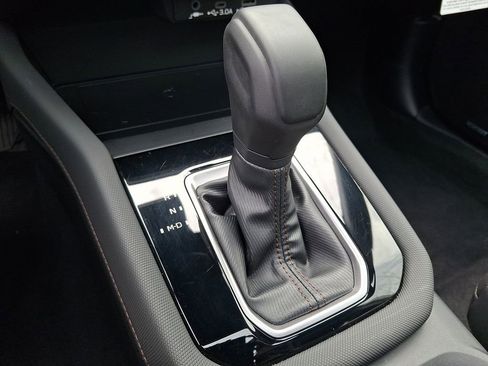 Used 2025 Subaru Forester Sport image 15