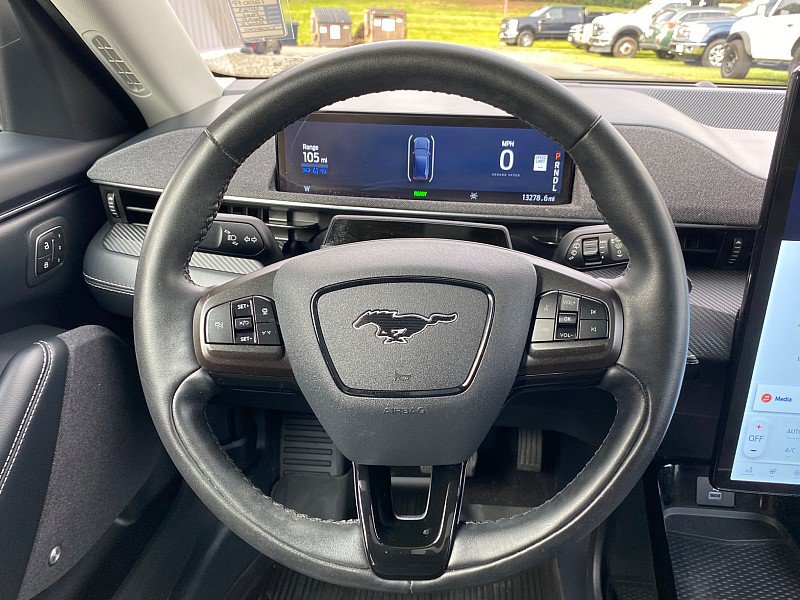 Used 2023 Ford Mustang Mach-E Premium AWD/4WD image 19