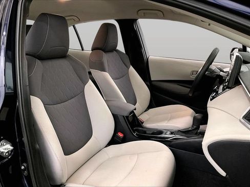 Used 2022 Toyota Corolla LE FWD image 7