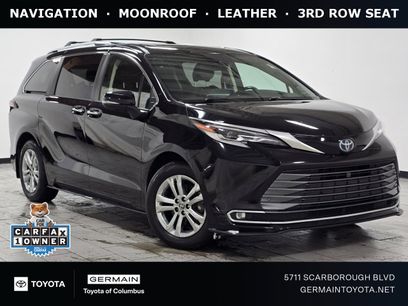 Used 2022 Toyota Sienna Platinum