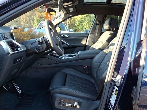 New 2026 BMW X6 xDrive40i w/ Climate Comfort Package image 11