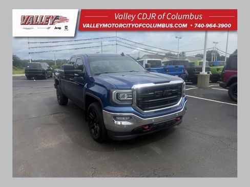 Used 2016 GMC Sierra 1500 SLT w/ SLT Premium Package AWD/4WD image 1