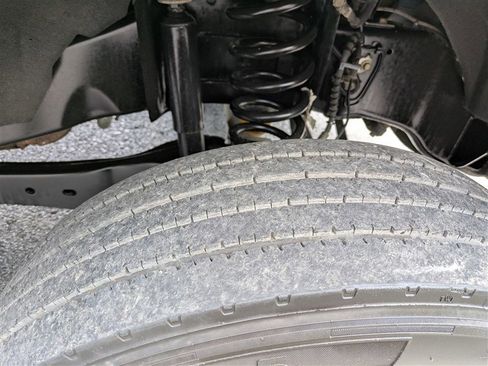 Used 2020 Ford F550 2WD Crew Cab Super Duty image 13