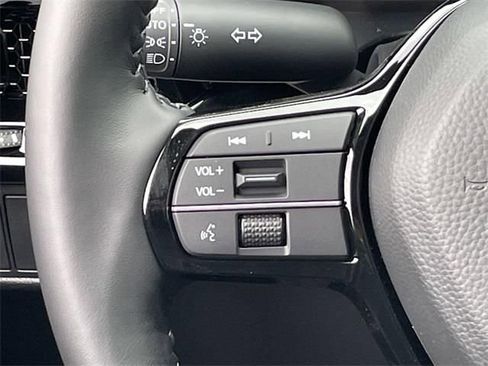 New 2026 Honda CR-V EX-L image 11