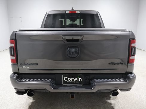 Used 2022 RAM 1500 Laramie AWD/4WD image 3