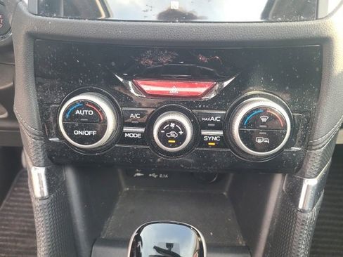 Used 2021 Subaru Forester Touring image 29