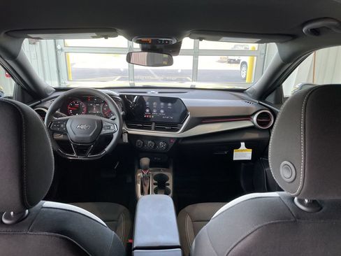 New 2026 Chevrolet Trax RS FWD image 17