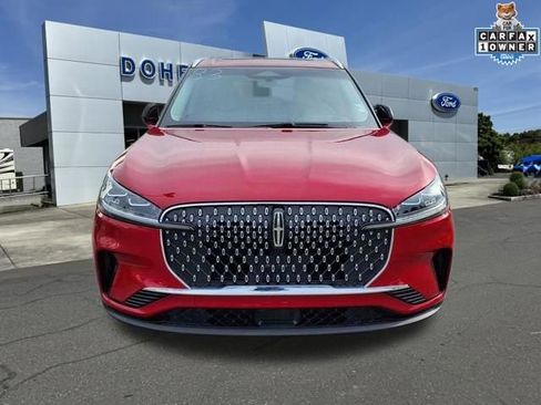 Used 2025 Lincoln Aviator Reserve w/ Equipment Group 201A AWD/4WD image 4