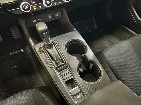 Used 2022 Honda Civic LX image 29