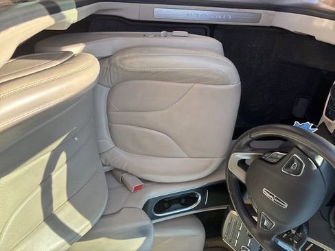 Used 2019 Lincoln MKC Reserve w/ MKC Technology Package image 13