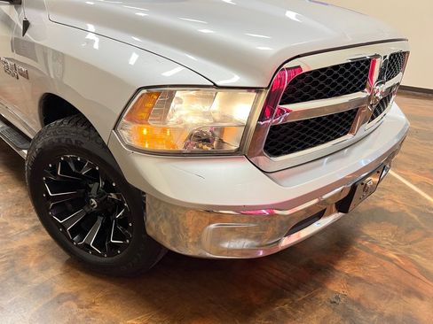 Used 2017 RAM 1500 Classic SLT image 40