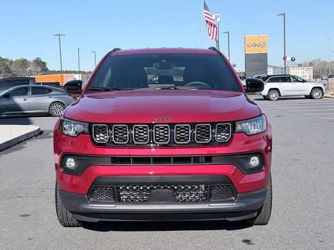 New 2026 Jeep Compass Latitude image 3