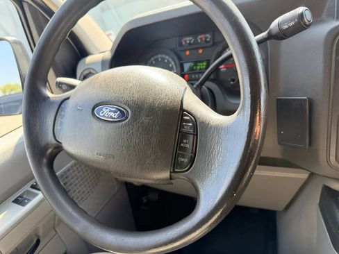 Used 2013 Ford E-150 and Econoline 150 image 24