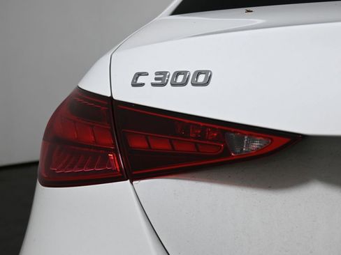 Used 2023 Mercedes-Benz C 300 4MATIC Sedan image 12