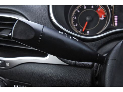 Used 2021 Jeep Cherokee Latitude Lux image 20