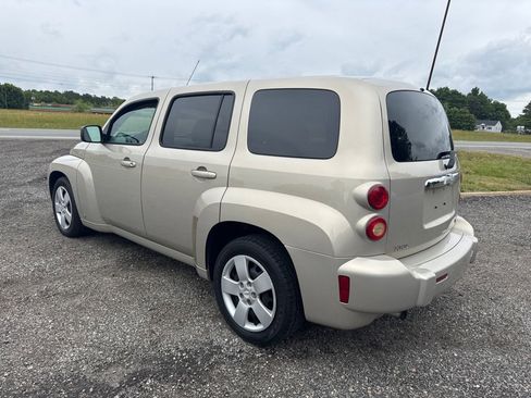 Used 2009 Chevrolet HHR LS FWD image 6