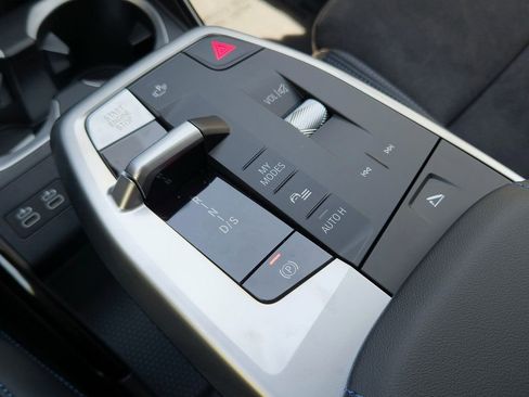 New 2026 BMW X2 M35i w/ Convenience Package image 12