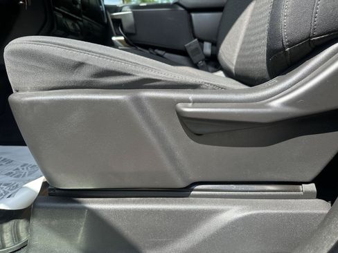 Used 2020 Chevrolet Silverado 1500 LT AWD/4WD image 13
