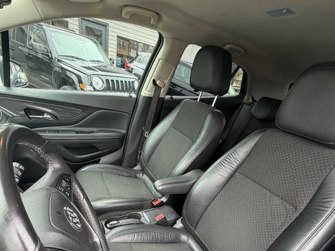 Used 2017 Buick Encore Preferred image 27