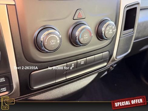 Used 2019 RAM 1500 Classic SLT image 21