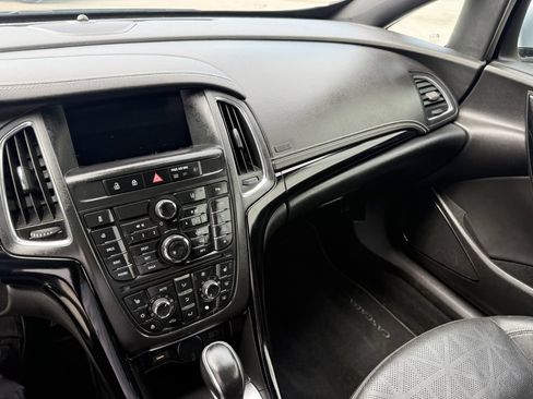 Used 2017 Buick Cascada Premium FWD image 39