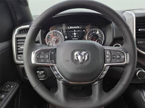 New 2026 RAM 1500 Big Horn AWD/4WD image 26