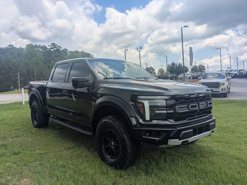 Used 2026 Ford F150 Raptor AWD/4WD image 3