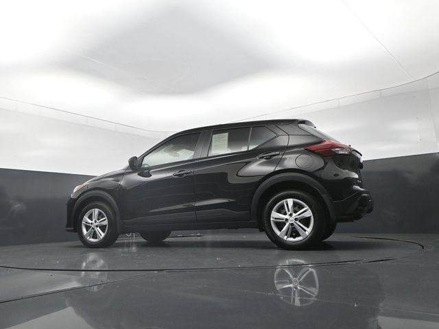 Used 2025 Nissan Kicks Play S FWD image 30