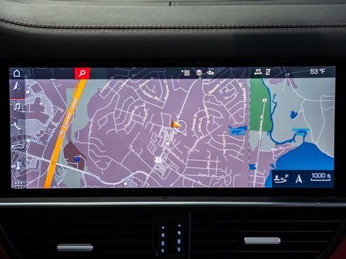 Used 2021 Porsche Cayenne Turbo image 19